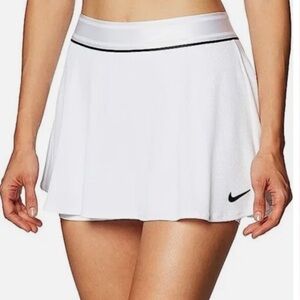 Nike Women's Court Dry Flounce Skort Size XS